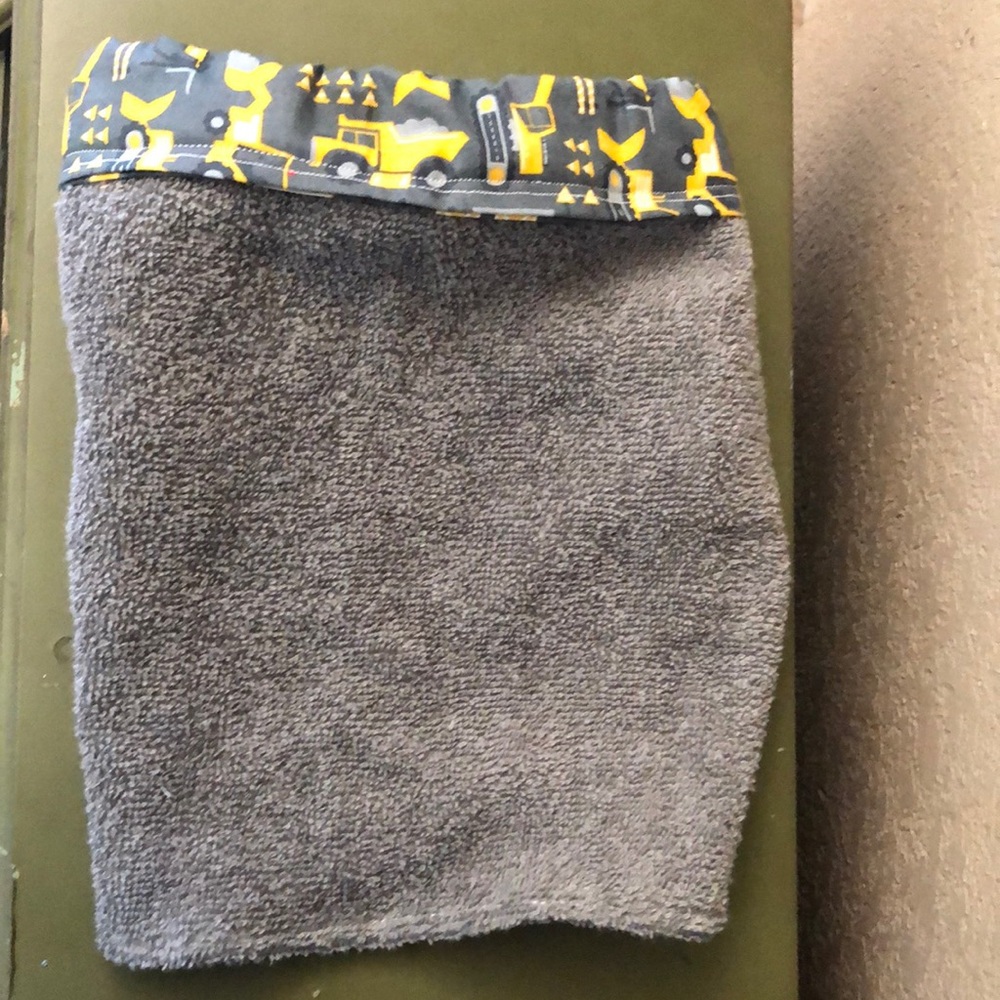 Dog bib